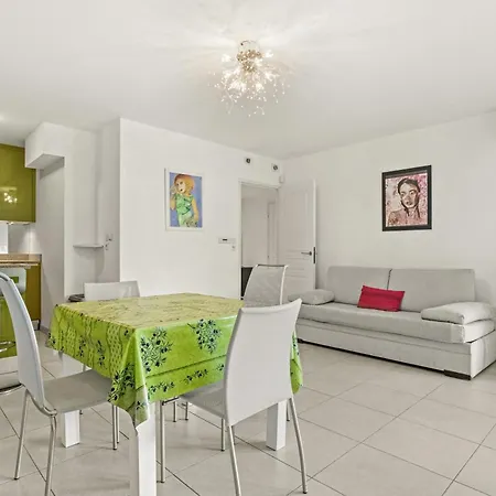 Apartment Belle Terrasse St-raphael