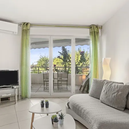 Belle Terrasse St-raphael Saint-Raphael (Var)