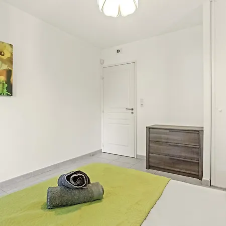 Belle Terrasse St-raphael * Saint-Raphael (Var)