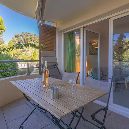 Belle Terrasse St-raphael Apartment