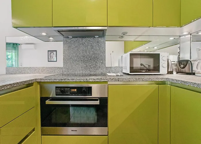 Belle Terrasse St-raphael *